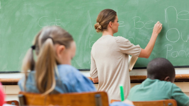 Opportunit&agrave; supplenze per educatori negli asili nido di Ancona e docente all'Isola d'Elba