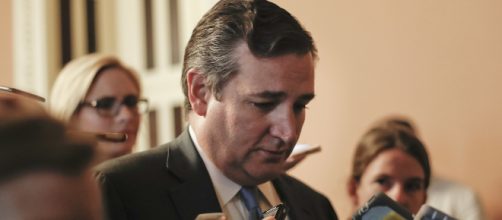 Twitter reacts to Ted Cruz unable to answer debate softball question [Image source: wvtm13.com/YouTube]