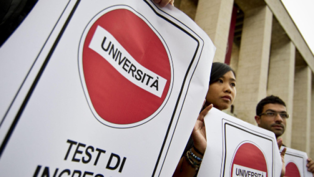 Medicina, il Consiglio di Stato mette in discussione numero chiuso ... - corriereuniv.it