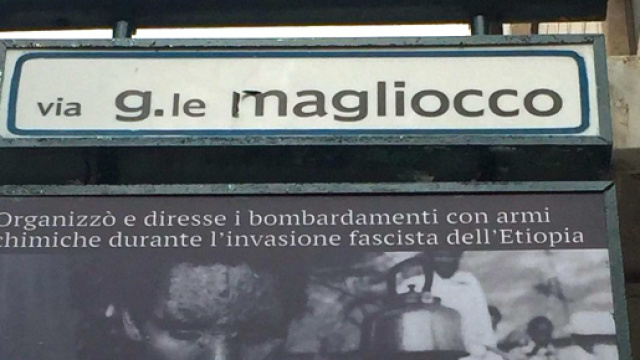 Palermo, foto in bianco e nero in via Generale Magliocco: iniziativa di Wu Ming.