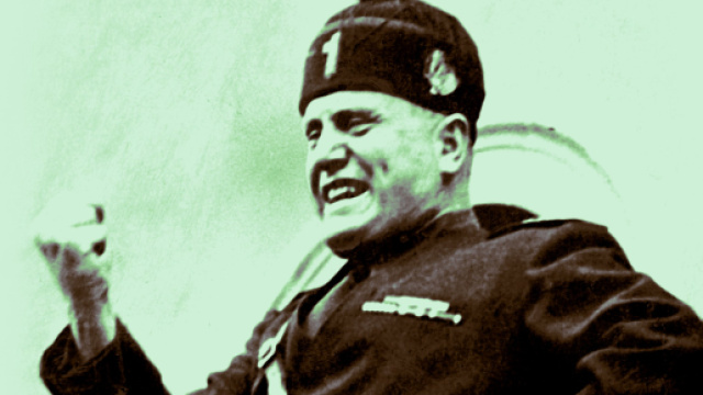 Milano: ambulante espone quadro di Mussolini, espulso da dal mercatino delle pulci