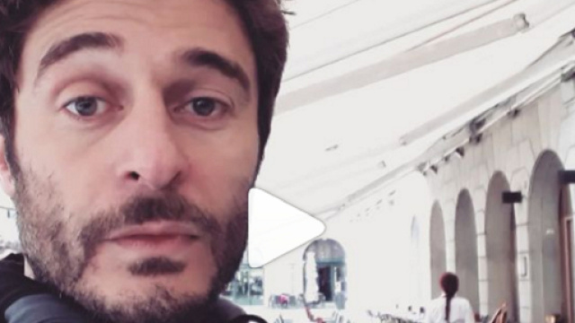 L'attore Lino Guanciale protagonista de 'La Porta Rossa 2'.