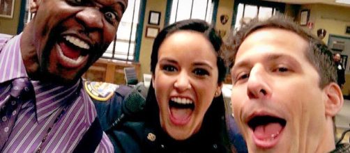 Brooklyn Nine-Nine on the shoot for Season 5 | Credits: NBC / YouTube