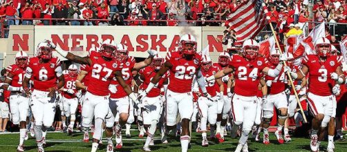 Nebraska football: 4-star athlete has Huskers as finalist a day before commitment [Image via tampabayhuskers.com/YouTube]