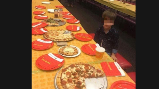 USA, invita 32 bambini al compleanno ma non si presenta nessuno