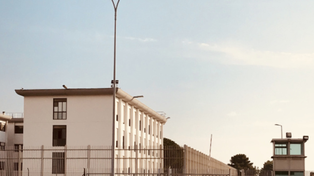 Carcere di Taranto: precipita drone che trasportava droga e cellulari.