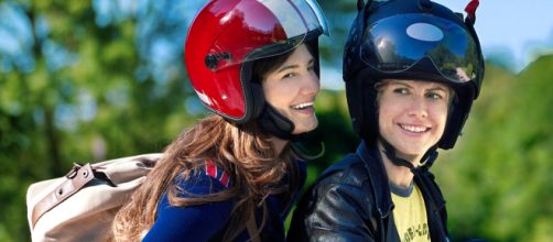 Nueva pel&iacute;cula l&eacute;sbica francesa: Embrasse Moi - Revista M&iacute;raLES - mirales.es