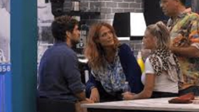 Gf Vip, violenta lite tra Cecchi Paone ed Elia Fongaro