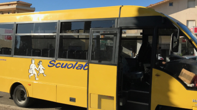 Francia: bimbo si addormenta su scuolabus e dopo 7 ore viene ritrovato morto