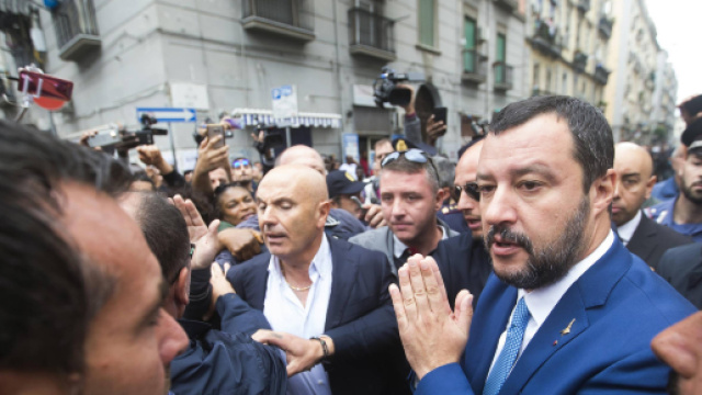 Salvini a Napoli promette lotta alla camorra