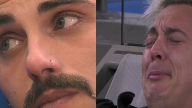 GFVip: Monte teme il giudizio delle persone, Andrea riceve un messaggio aereo dalla moglie