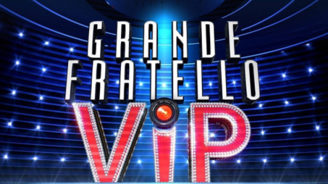 Grande fratello Vip: Daniela Del Secco bacia Walter Nudo