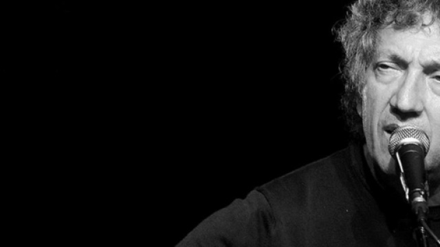 Eugenio Bennato apre 'Suoni della citt&agrave;' al teatro Sannazaro di Napoli