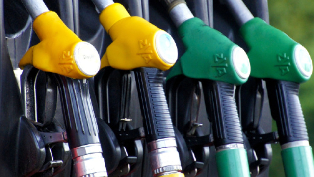 Carburanti, cambiano i nomi di diesel e benzina