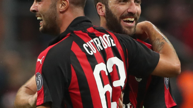 Gonzalo Gerardo Higua&igrave;n e Patrick Cutrone, attaccanti del Milan.