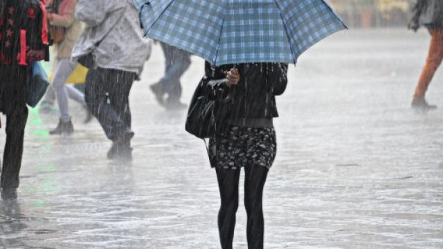 Maltempo, allerta meteo in Campania: weekend di pioggia e freddo