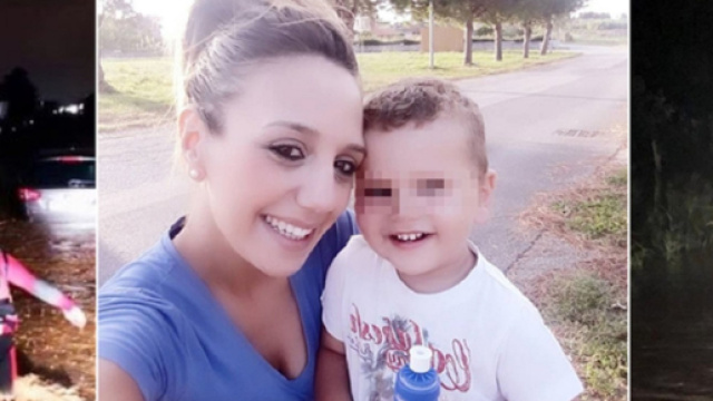 Stefania Signore e il figlio. La donna e i due figli hanno perso la vita a causa del maltempo in Calabria.