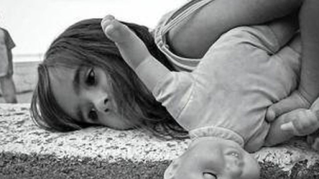 Traffico di materiale pedo pornografico, stupri, violenze sui bambini: 10 ricercati dall'FBI.