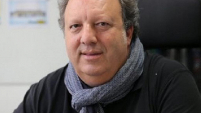 St&eacute;phane Bitton pense qu'une victoire du PSG contre Lyon est obligatoire pour leur permettre d'&ecirc;tre d&eacute;finitivement lanc&eacute;