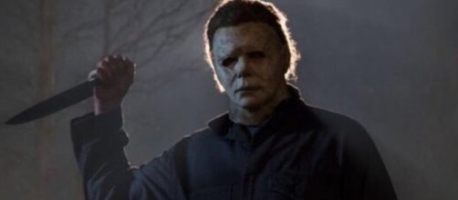 Michael Myers is back! [Image via OldFashionedSlashin&rsquo;/YouTube]