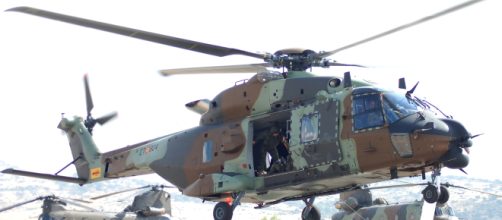 NH-90 Caim&aacute;n despegando. Sus simuladores estan ahora conectados a los dem&aacute;s por el CESIHEL.