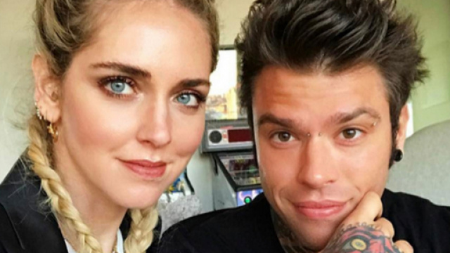 Gossip, Chiara Ferragni attaccata per l'alto prezzo della sua 'Evian': Fedez la difende.