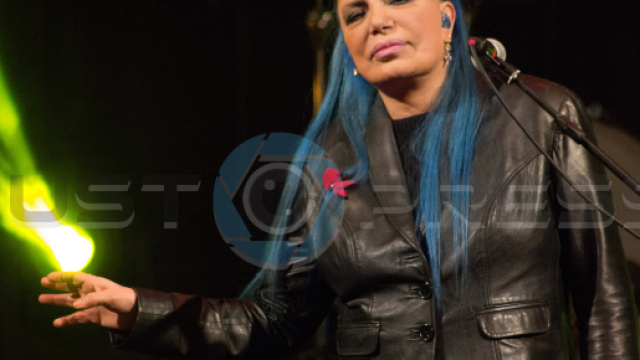 Loredana Bert&egrave;: "Amiche Si" - Summer Tour. &ndash; JustPress - justpress.it