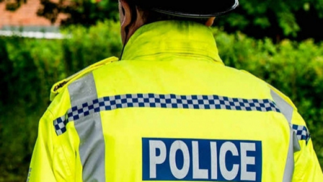 Gran Bretagna, poliziotto accusato di aver stuprato una 13enne | shropshirestar.com