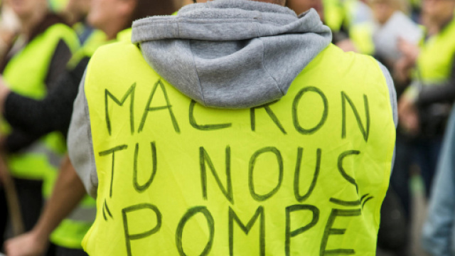 Les gilets jaunes souhaitent bloquer le pays samedi 17 novembre