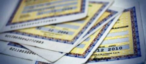 Assicurazione auto: si pensa al ritiro della patente per chi non paga l’RCA