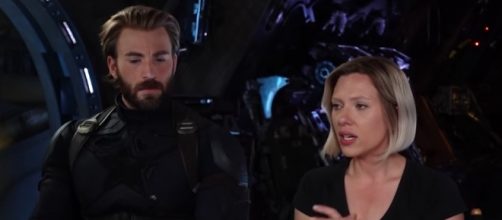 Many celebrities are mourning the passing of Stan Lee, including Marvel's Avengers stars. - [Entertainment Tonight / YouTube screencap]