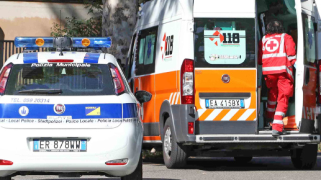 Bimba di 5 anni muore investita dopo la messa: travolta sotto gli occhi della madre