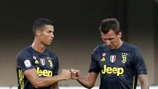 Juventus, la gioia di Mandzukic e Cristiano Ronaldo