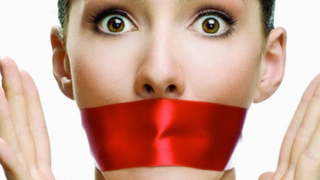 Alcuni consigli per far fronte all'alitosi.