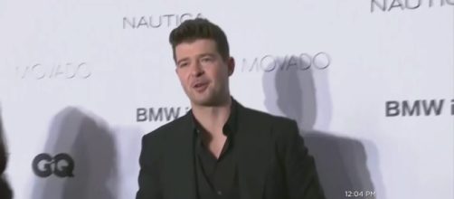 5 celebrities who lost their homes in the Malibu fires[Image via KPIX CBS SF Bay Area/YouTube screencap]