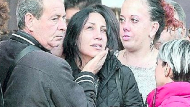 Desir&eacute;e, cade l'accusa di omicidio per 2 indagati. La madre in lacrime: 'Com'&egrave; possibile?'