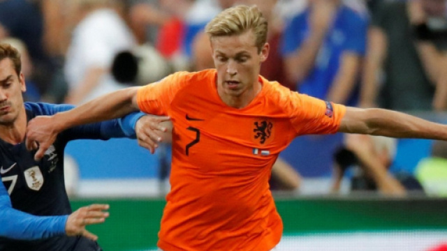 Frenkie de Jong con la maglia della nazionale olandese