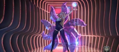 Virtual K-pop group K/DA hits number one for digital single Pop/Stars. [Image Source: League of Legends - YouTube]