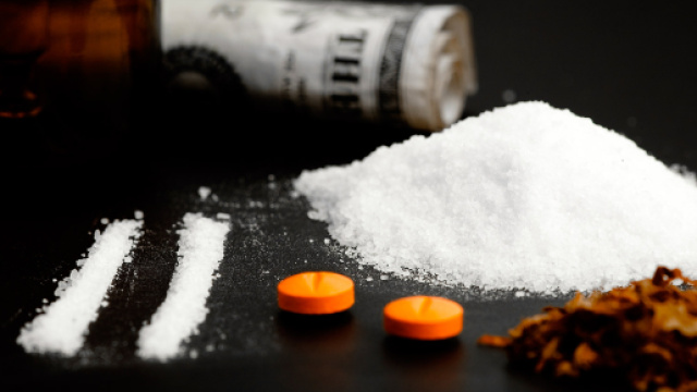 Brindisi, droga al profumo di gelsomino per eludere i controlli: 6 arresti