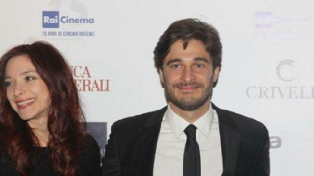 L'attore Lino Guanciale con Antonietta Bello.