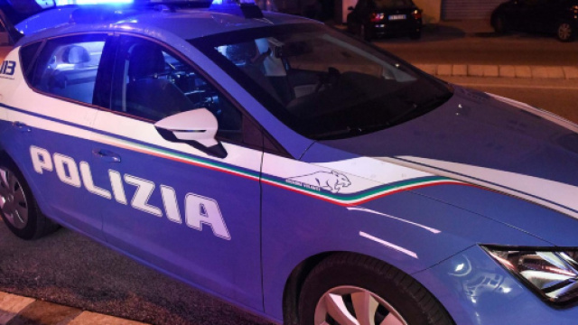 Civitanova Marche: lancia acido e accoltella la ex ieri. E' accaduto ieri in centro: 32enne macedone arrestato dalla polizia.