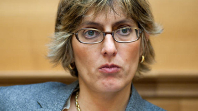 Contratto scuola: aumenti 2019, 2020 e 2021 di &euro; 45, 58 e 72, ipotesi titolarit&agrave; di sede.