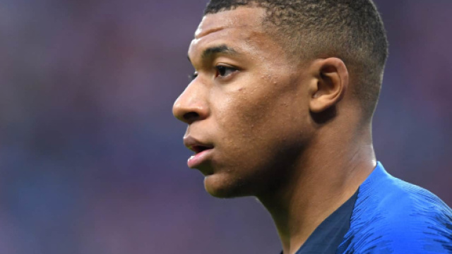 Kylian Mbappe admet ne pas vouloir d&eacute;fendre - inews.co.uk