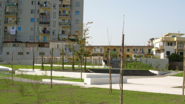 Milano: la lite per il cane degenera e finisce a coltellate