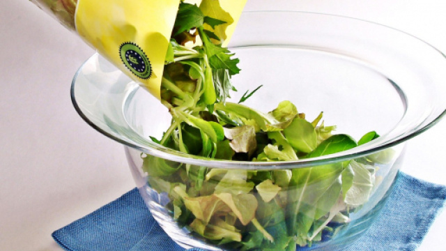 Insalata in busta pericolosa per la salute: i risultati di una ricerca