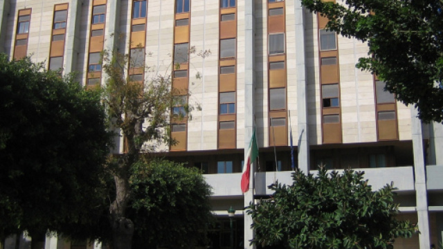 Trapani, sarebbe stato individuato il mittente della pendrive esplosiva che ha ferito un ispettore di polizia