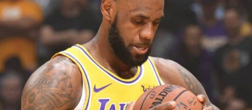 LeBron James takes the blame after last night's close game [Image by lebron.king.james / Instagram]