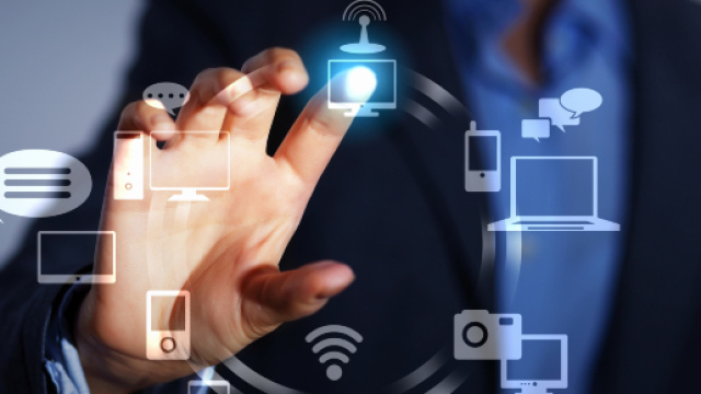 How to Choose the Right Touch Screen for Your Business - Touch Dynamic - touchdynamic.com