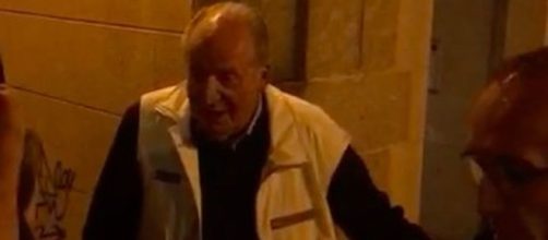 Burlas contra Juan Carlos al salir de una marisquer&iacute;a de Vigo ... - elespanol.com