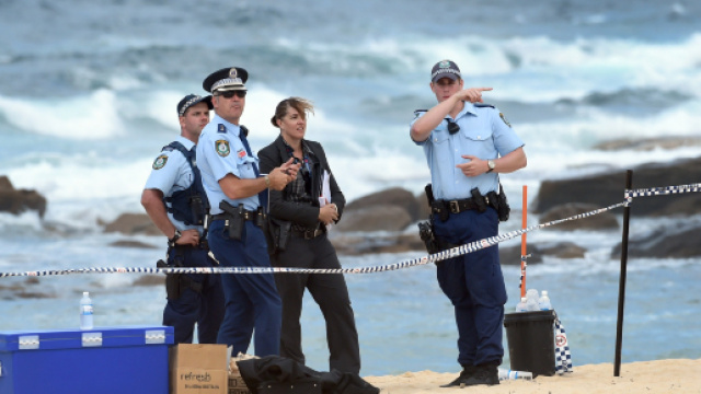 Corpo di una bimba di 9 mesi su una spiaggia in Australia